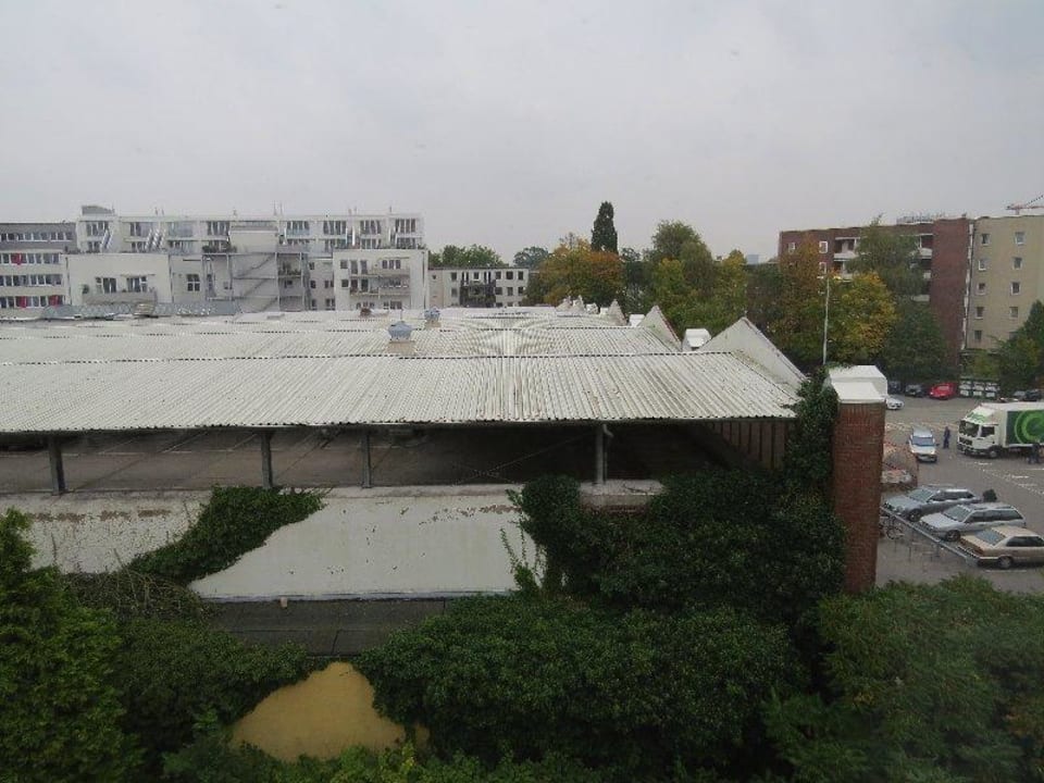 Blick aus dem 4.Stock zum Hinterhof Best Western Raphael Hotel Altona