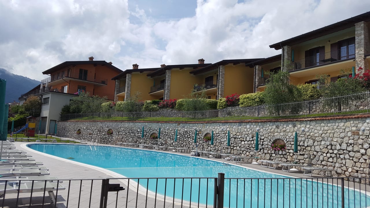 Die Apartments mit Pool Residence Besàss