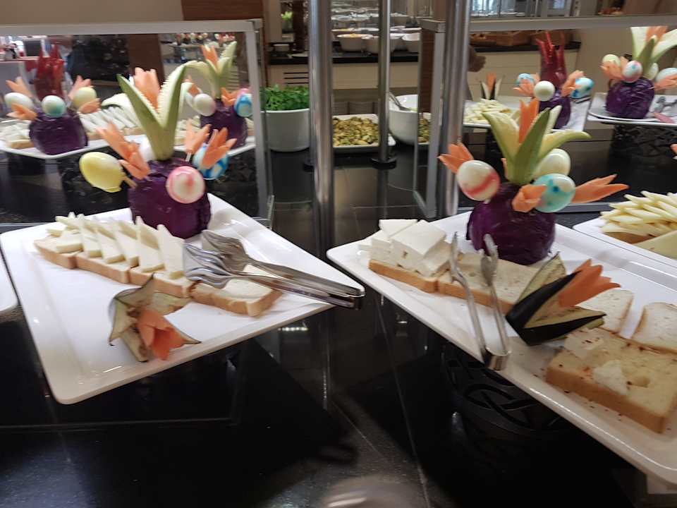 Gastro Palm World Side Resort & Spa
