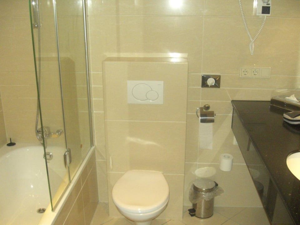 Badezimmer XO Hotels Blue Tower