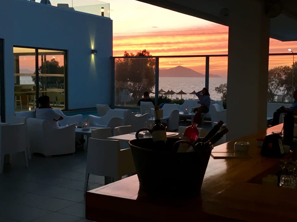 Restaurant Diamond Deluxe Hotel & SPA