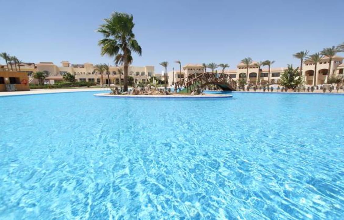 Pool Cleopatra Luxury Resort Makadi Bay