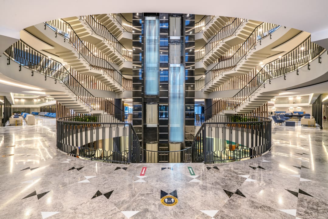 Lobby Arnor de Luxe Hotel & Spa