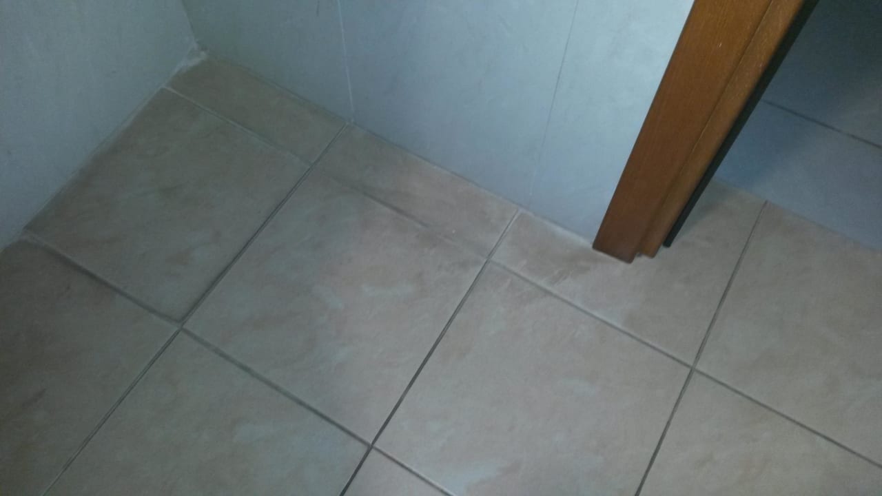 Verdreckte Fliesen Sol Cosmopolitan Rhodes