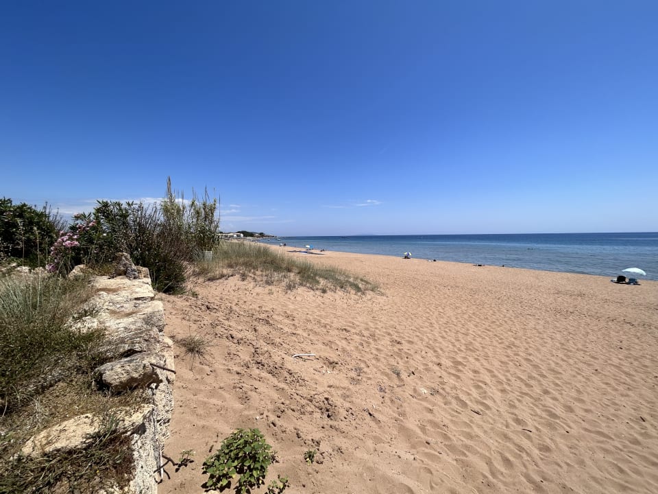 Strand Sandy Beach Resort