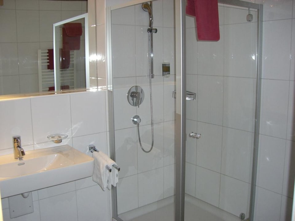 Bad Wohlfühlzimmer Nr. 112 Hotel Adler