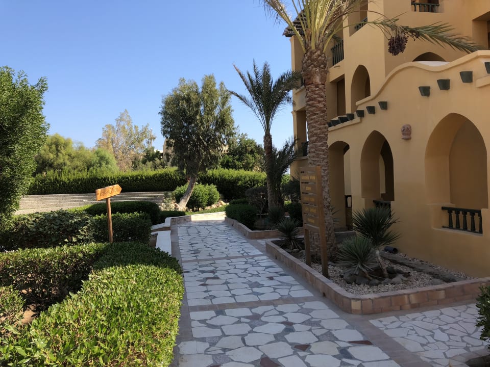 Gartenanlage Three Corners Rihana Resort Deluxe