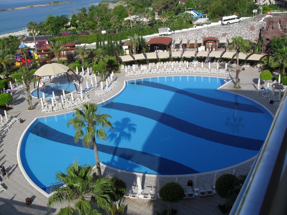 Pool Saphir Resort & Spa