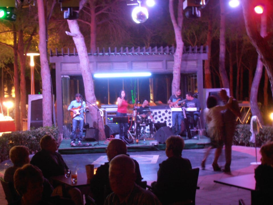 Life-Musik an der Xanadu-Bar Xanadu Resort Hotel