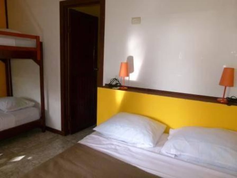 Vierbett (Familien) Zimmer Aracari Garden Hostel