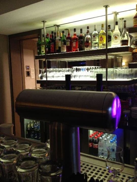 Bar TITANIC Comfort Berlin Mitte