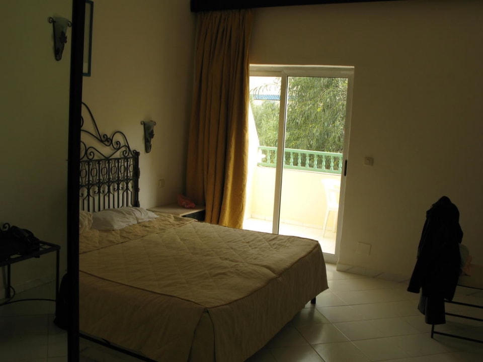 Simple mais pas mal The Ksar Djerba Charming Hotel & SPA