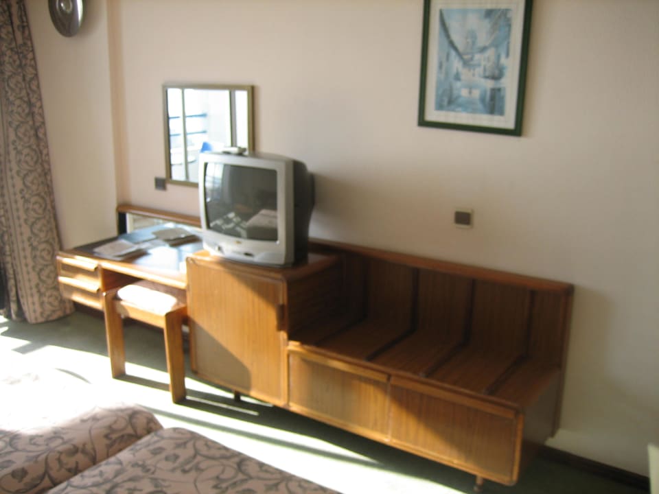 Pokój hotelowy Anezi Tower Hotel