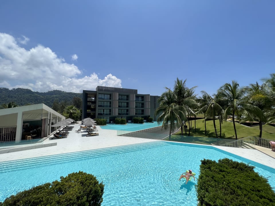 Pool La Vela Khao Lak