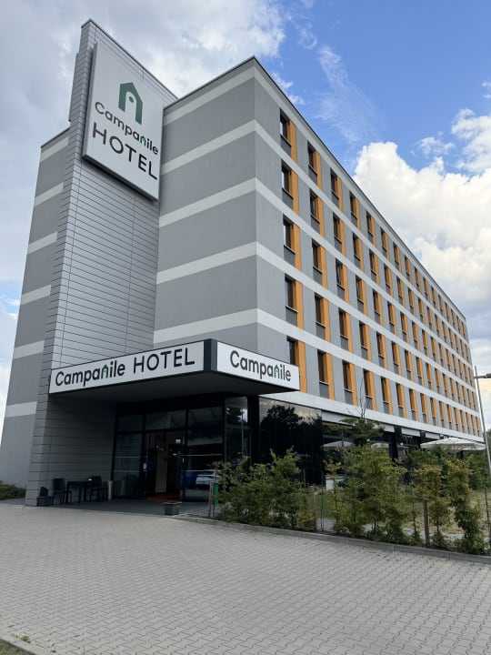 Außenansicht Campanile Leipzig Halle Airport