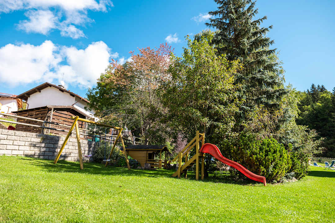 Gartenanlage Caminetto Mountain Resort