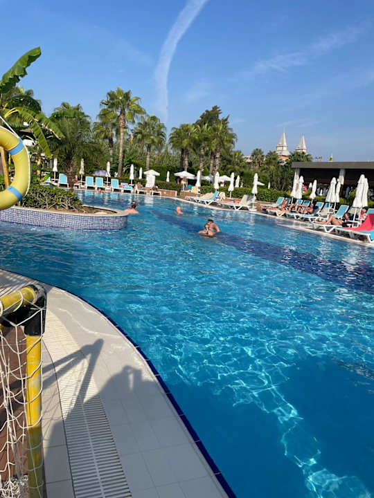 Pool Luna Blanca Resort & Spa