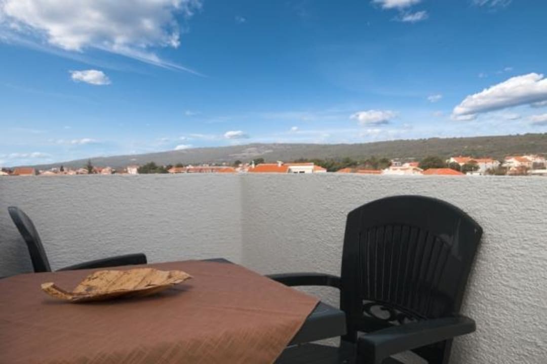 Balcony Apartments Bracic