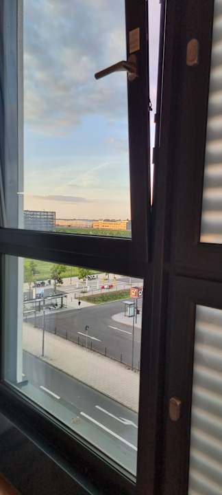 Ausblick IntercityHotel Berlin Airport BER Terminal 1+2