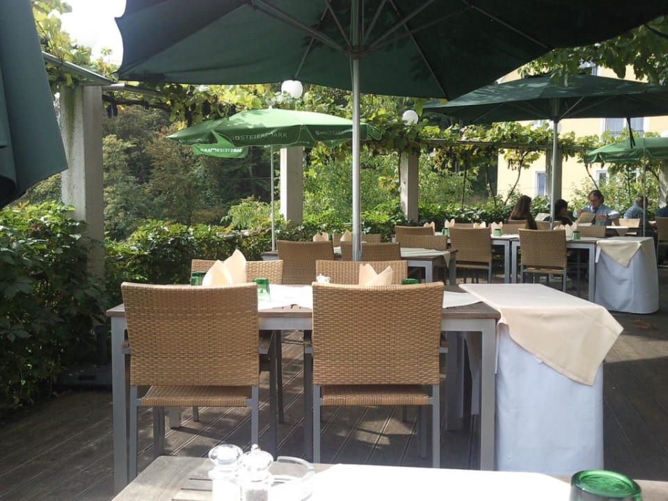 Gastterrasse Hotel Staribacher Südsteiermark