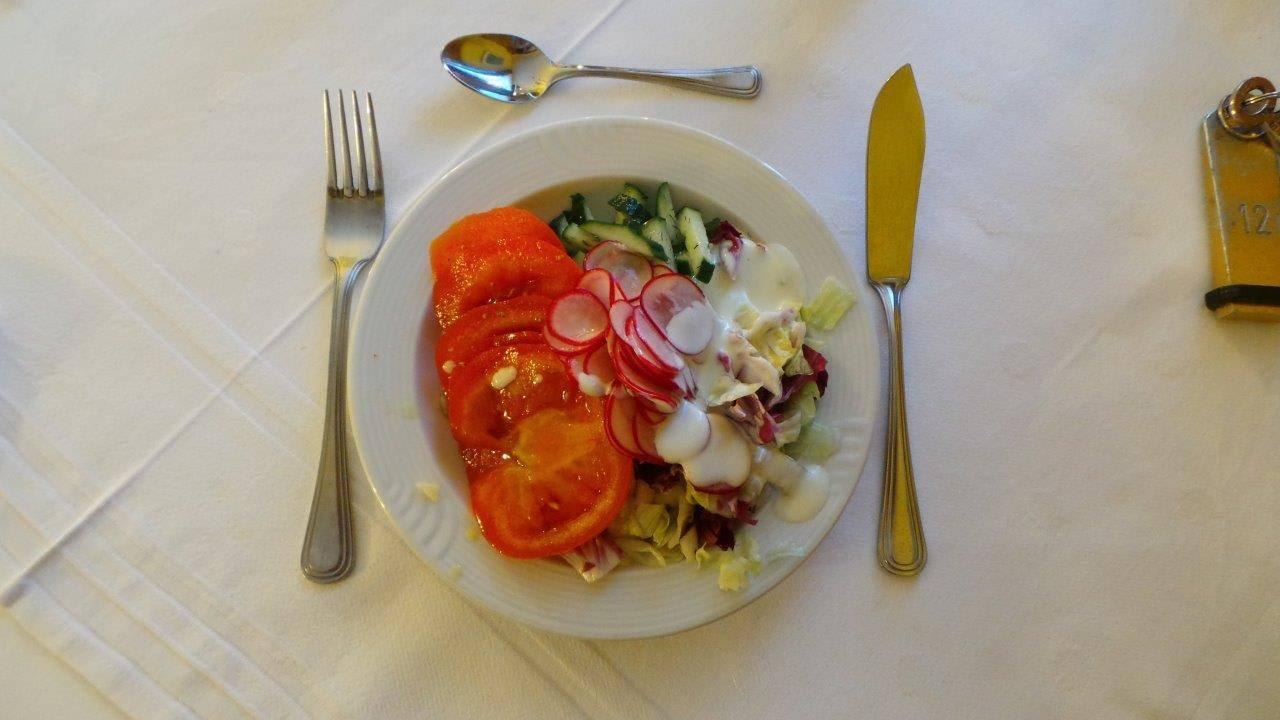 Bunte Salatvorspeise Fähringerhof