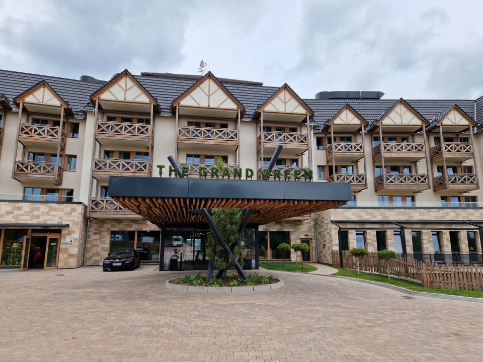 Außenansicht The Grand Green - Familux Resort