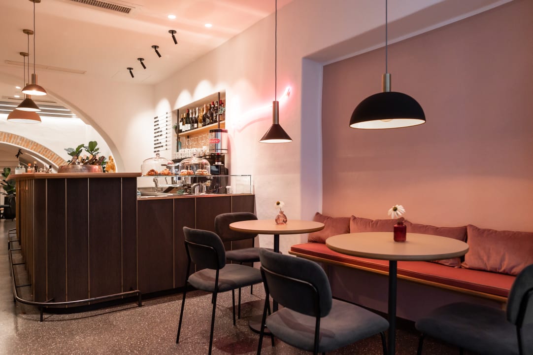 Gastro Kuntino Suites