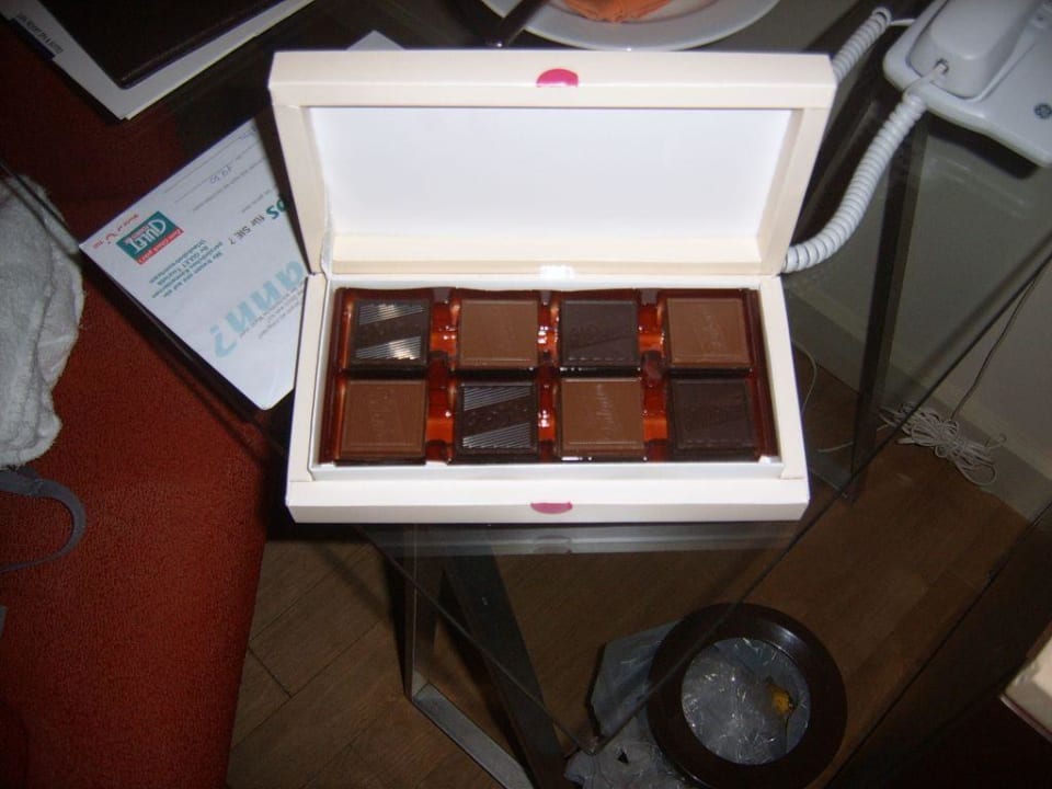 Zimmer Lara Barut Collection