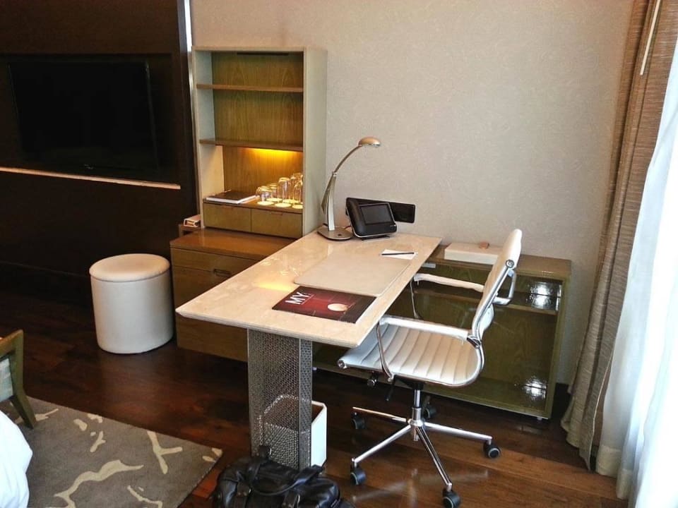 Executive Club-Zimmer The Leela Ambience Convention Hotel Delhi