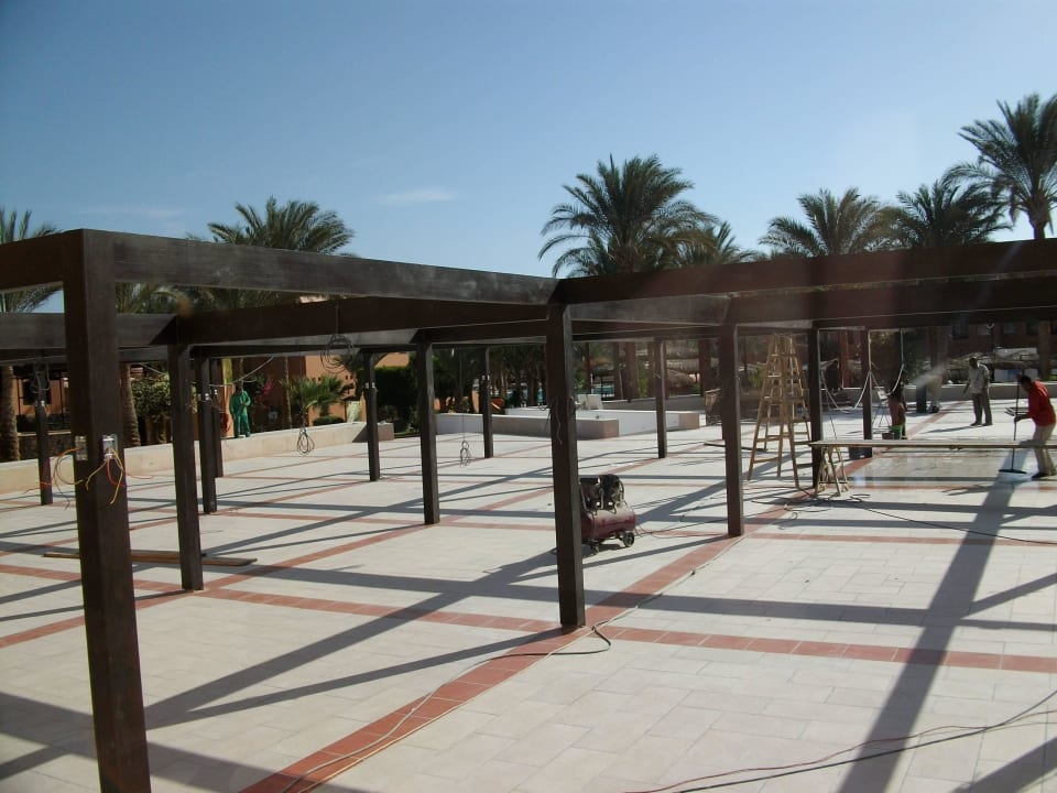 Kurz vor der Fertigstellung Jaz Makadi Oasis Resort