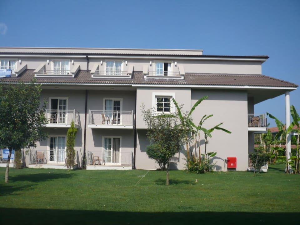 Ein Nebengebäude Sunis Elita Beach Resort & Spa