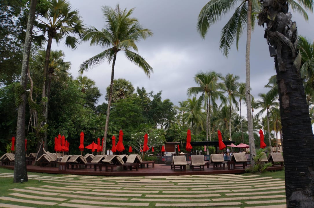 Weg zum Pool Ramada Khao Lak Resort