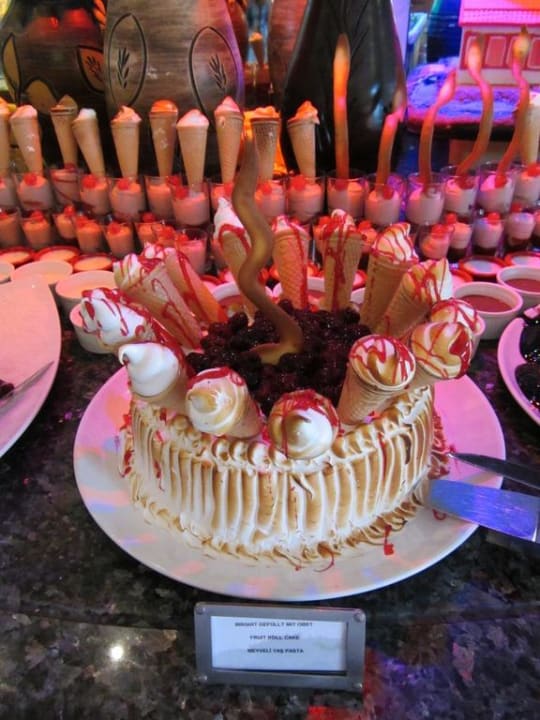 Süßspeise TUI BLUE Palm Garden