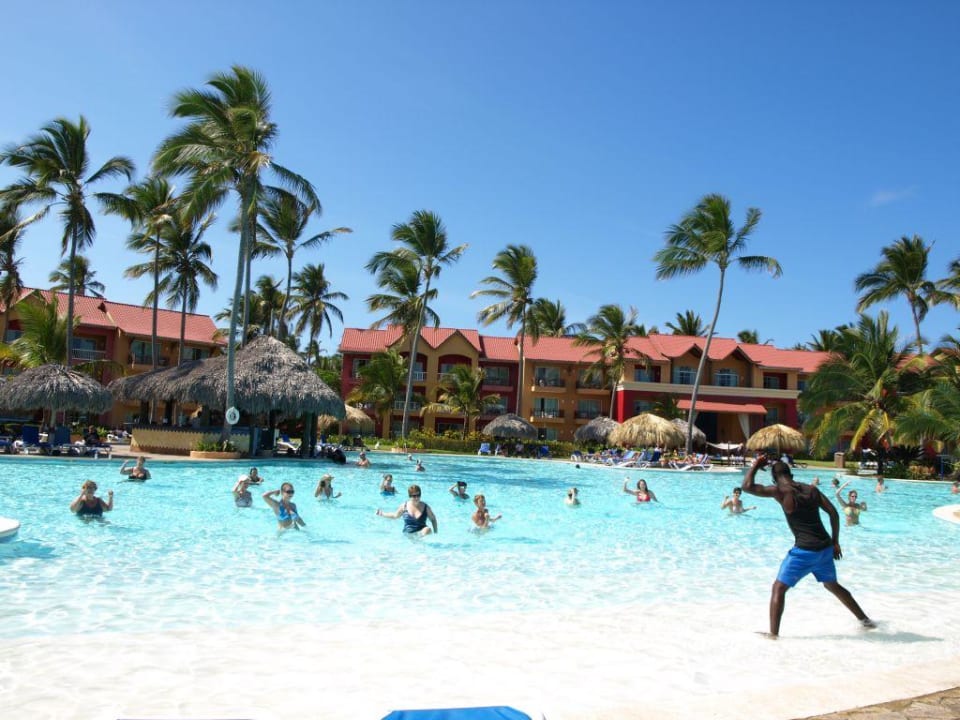 Pool Punta Cana Princess All Suites Resort & Spa