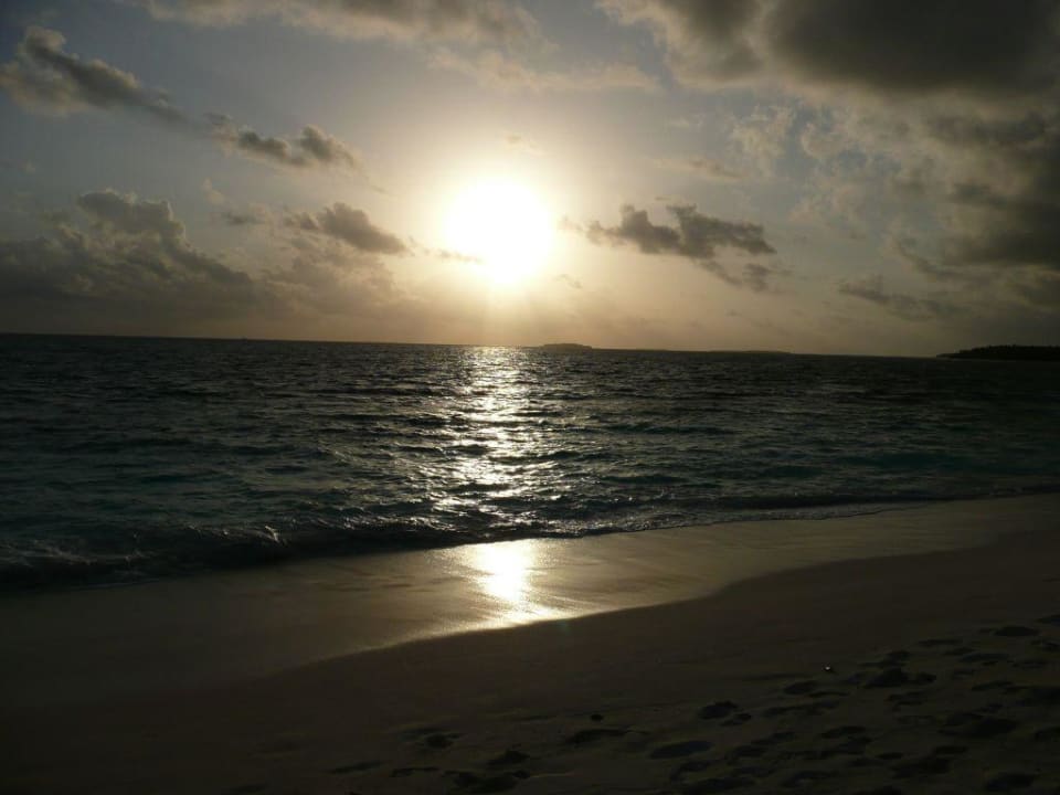 Sonnenuntergang NH Collection Maldives Reethi Resort