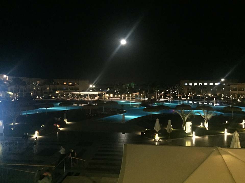 Pool Pickalbatros Royal Moderna Resort-Sharm El Sheikh