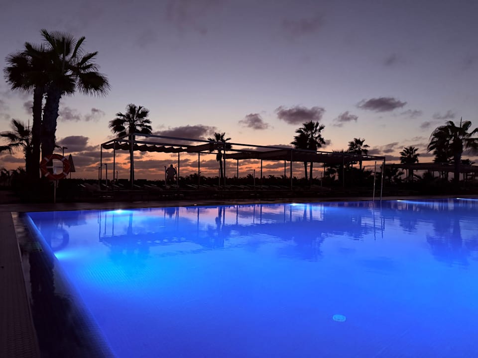 Pool Hotel Riu Palace Santa Maria