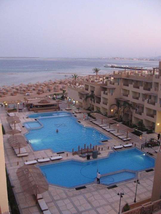 Pohled z balkónu Imperial Shams Abu Soma