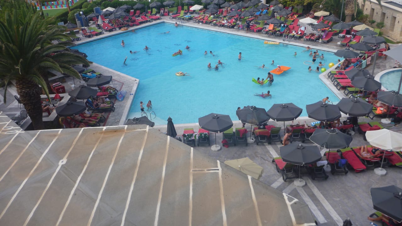 Pool Sol Marina Beach