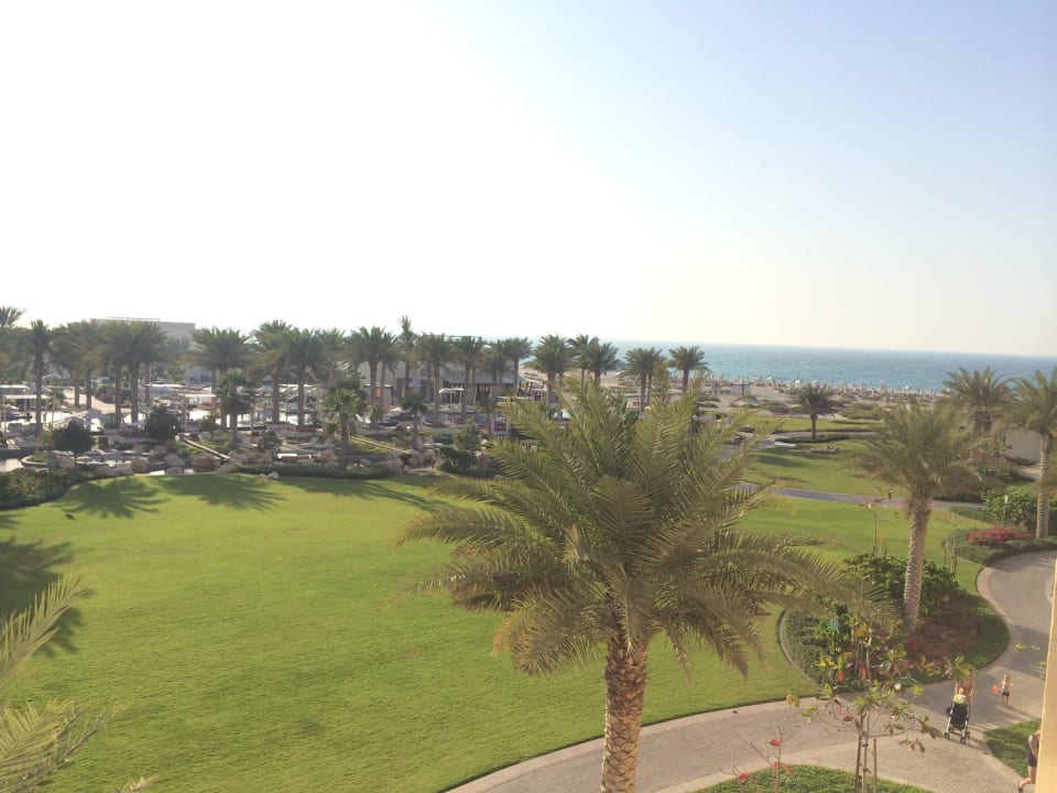 Blick vom Zimmer Park Hyatt Abu Dhabi Hotel and Villas