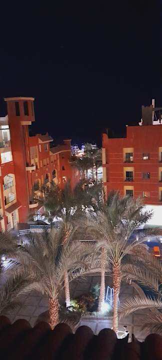 Außenansicht Hotel Sun & Sea