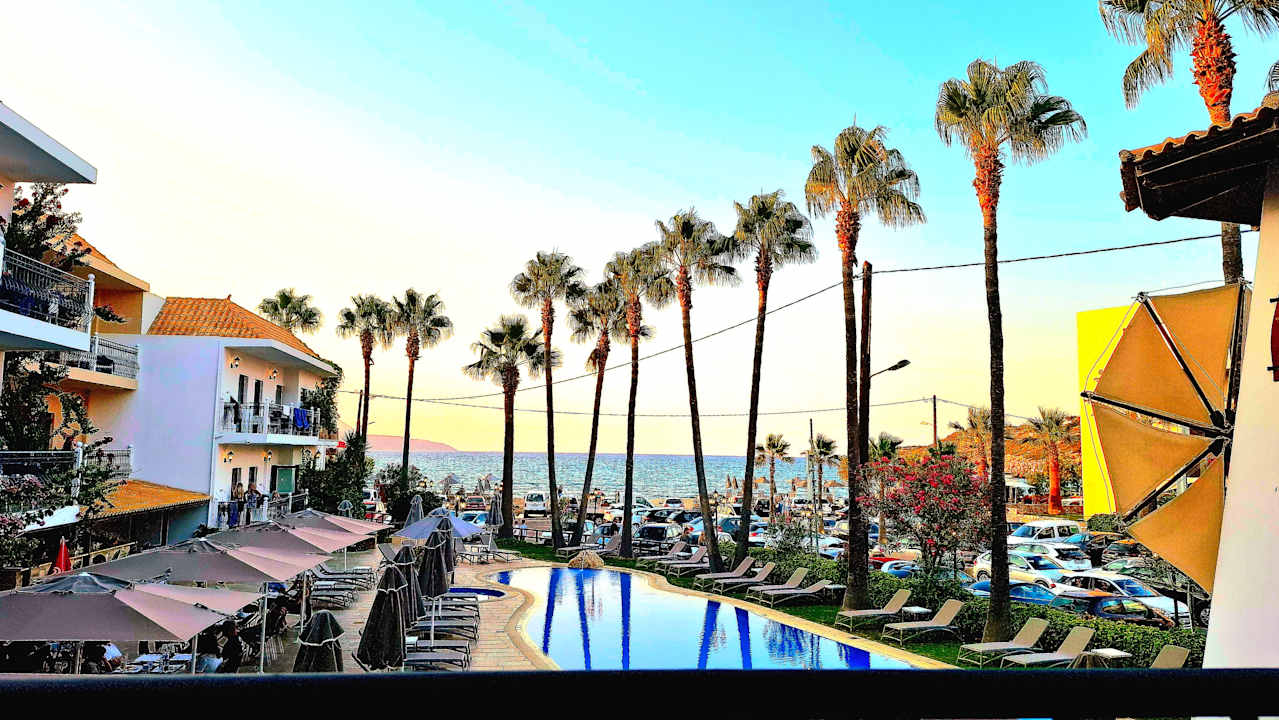 Ausblick Almyrida Beach Hotel