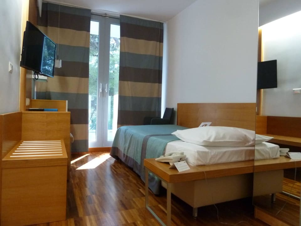 Einbettzimmer Bluesun Hotel Soline