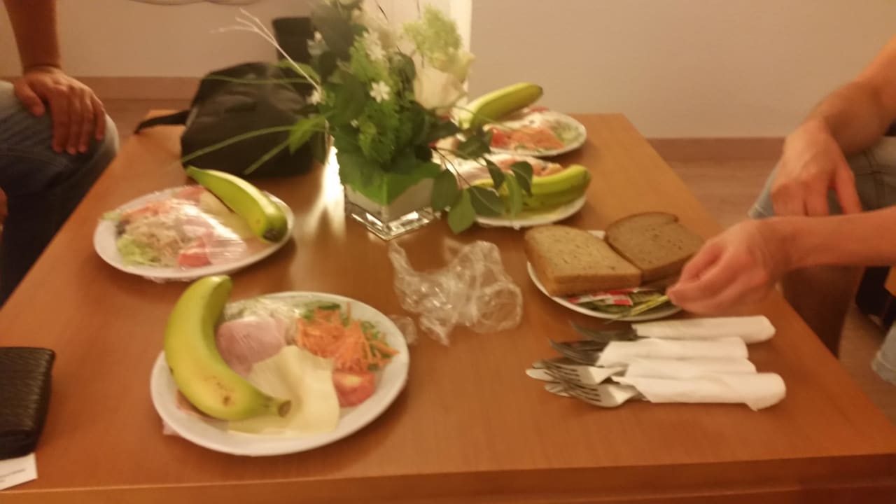 Snack, weil wir so spät ankamen Cabot Cap de Mar