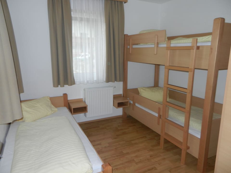 Kinderzimmer im Familienappartment Panoramadorf Saualpe