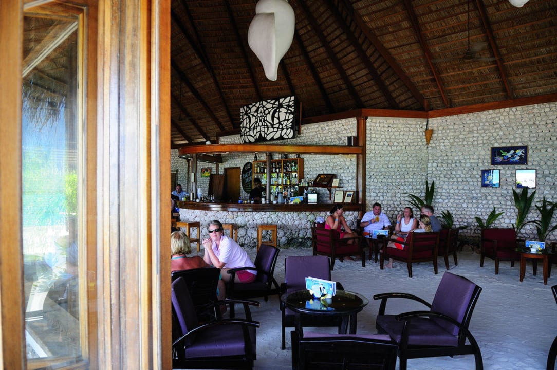 Sangu Bar Kuredu Island Resort & Spa
