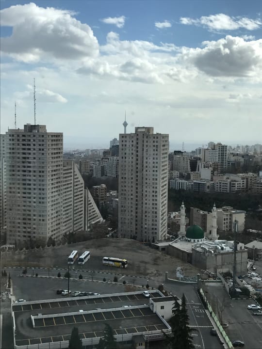 Ausblick Parsian Azadi Hotel