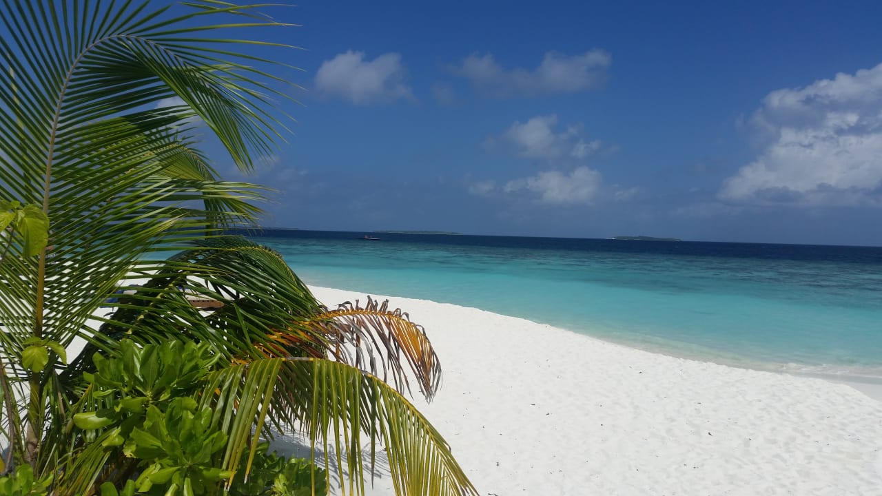 Strand Adaaran Select Meedhupparu Island Resort - Premium All Inclusive