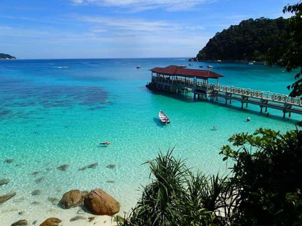 Die vorgelagerte Bucht Hotel Coral View Island Resort