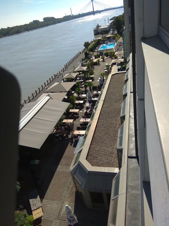 Außenansicht Hilton Vienna Waterfront